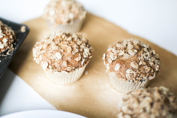 Banana-Nut muffins with Oat topping